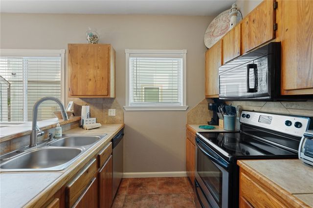 15010 Leeward Dr 602, Corpus Christi, TX 78418