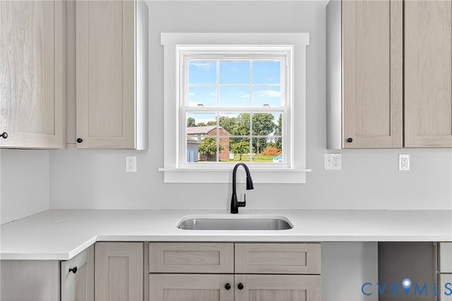 2732 Venter Rd, Aylett, VA 23009