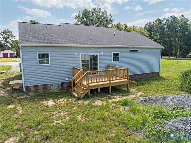 2732 Venter Rd, Aylett, VA 23009