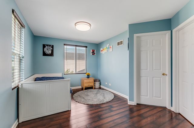 1035 Serendipity Drive, Aurora, IL 60504