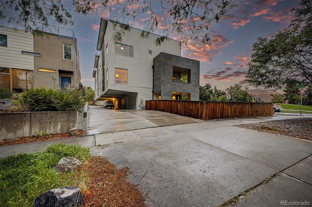 3300 W 19th Avenue, Denver, CO 80204