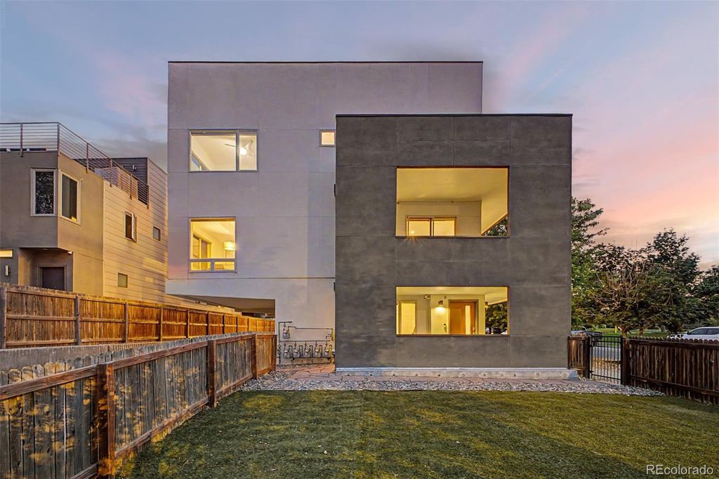 3300 W 19th Avenue, Denver, CO 80204