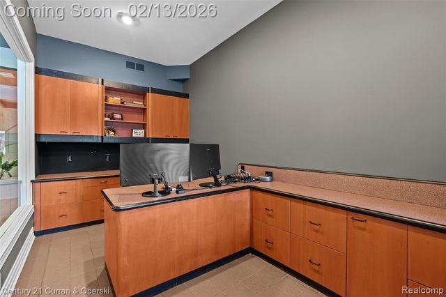 17739 Cranbrook Drive, Northville, MI 48168