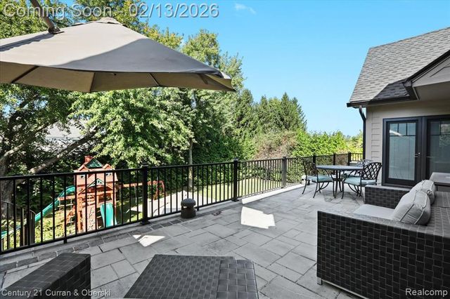 17739 Cranbrook Drive, Northville, MI 48168