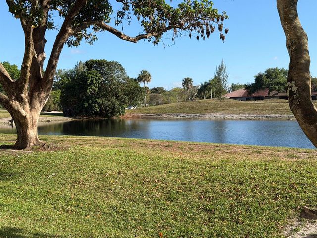 3485 Environ Boulevard C107, Lauderhill, FL 33319