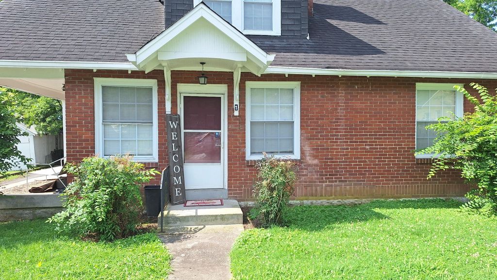 216 Thomas Ter Apt A, Lebanon, TN 37087