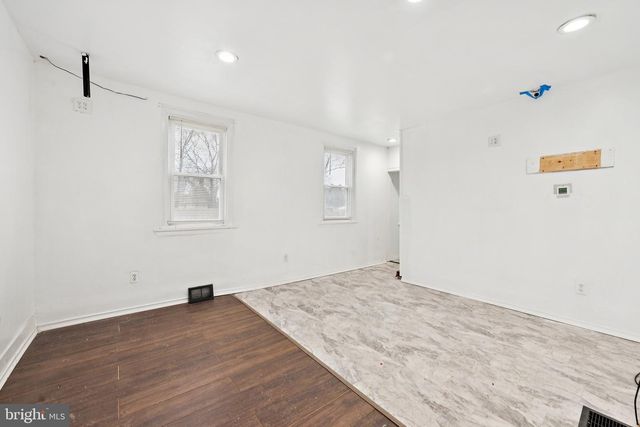 2443 S BLACK HORSE PIKE, Williamstown, NJ 08094