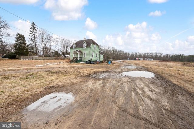 2443 S BLACK HORSE PIKE, Williamstown, NJ 08094