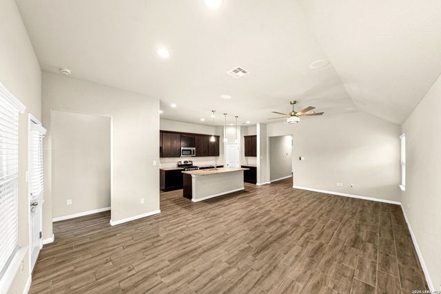 1507 Stony Island, San Antonio, TX 78245