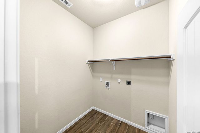 1507 Stony Island, San Antonio, TX 78245