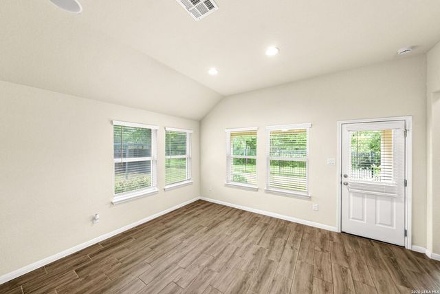 1507 Stony Island, San Antonio, TX 78245