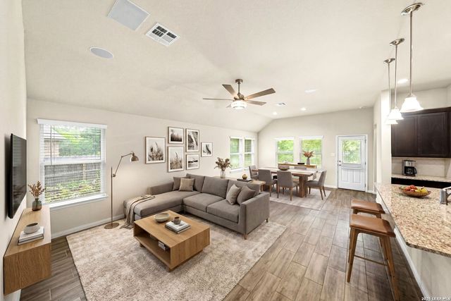 1507 Stony Island, San Antonio, TX 78245