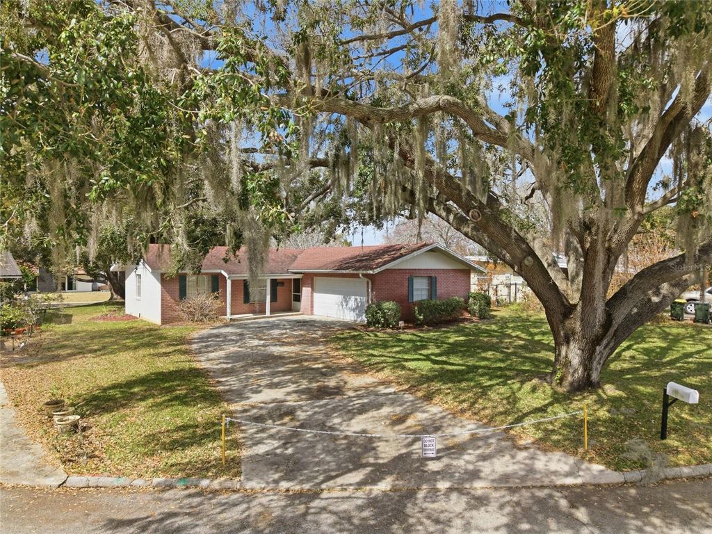 530 MAR NAN MAR PLACE, Clermont, FL 34711