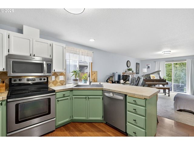 15807 Ne 2ND St, Vancouver, WA 98684