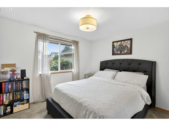 15807 Ne 2ND St, Vancouver, WA 98684