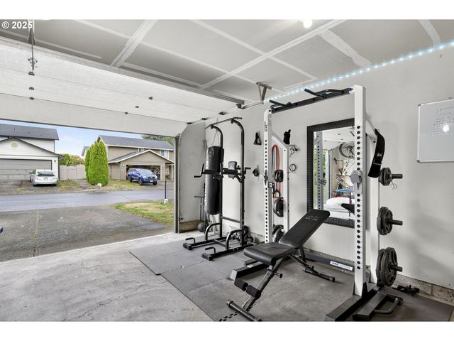 15807 Ne 2ND St, Vancouver, WA 98684