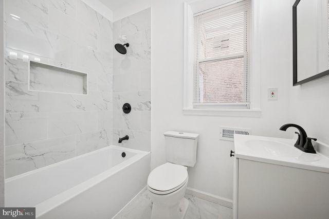 5326 REINHARD ST, Philadelphia, PA 19143