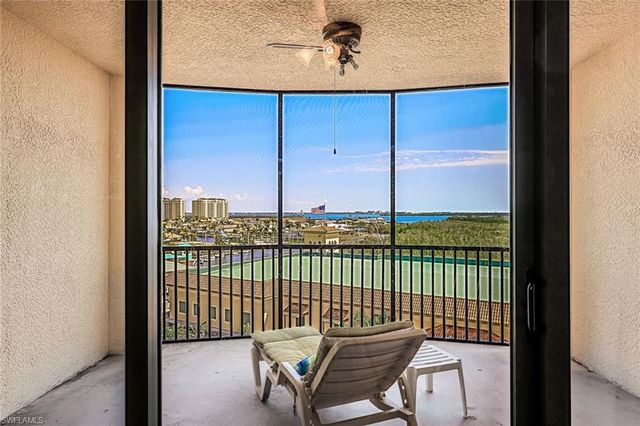 5781 Cape Harbour DR 810, Cape Coral, FL 33914