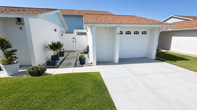 10 LONDON LANE, Ormond Beach, FL 32176