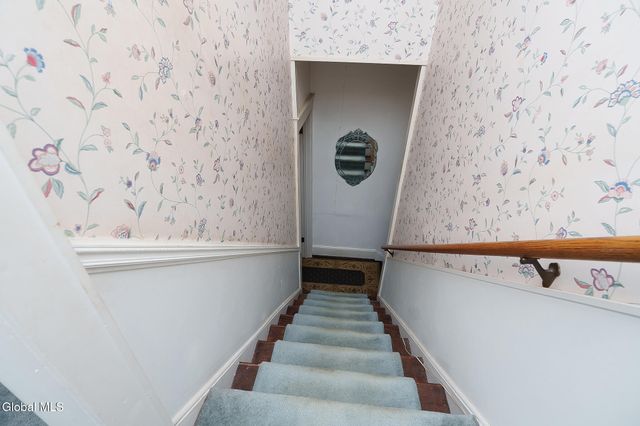 1532 Sunset Road, Schodack, NY 12033