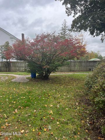 1532 Sunset Road, Schodack, NY 12033