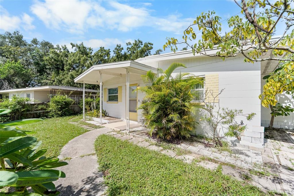 Image 2 of property listing at 12312 N 27TH STREET, Tampa, FL 33612