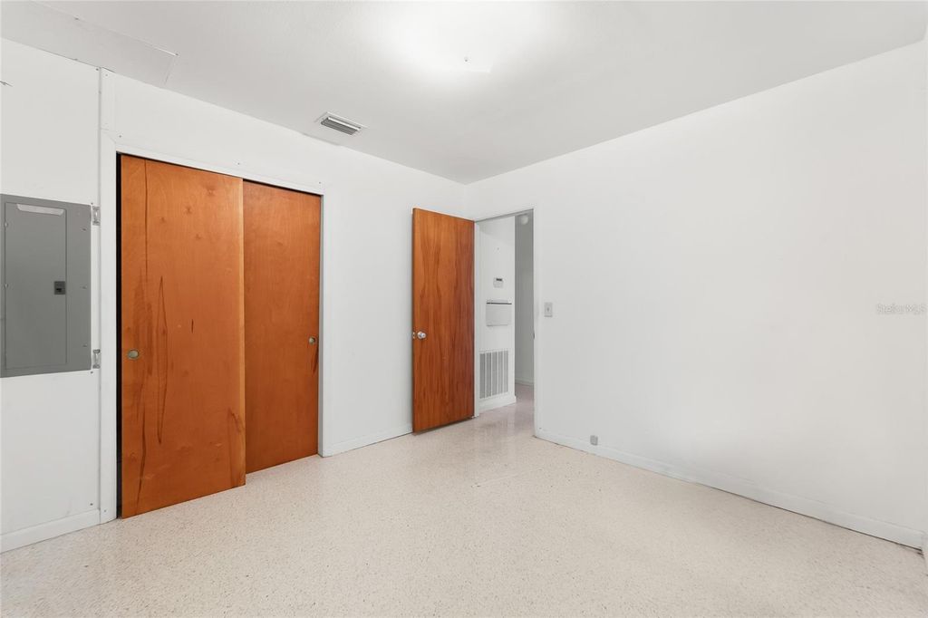 Image 20 of property listing at 12312 N 27TH STREET, Tampa, FL 33612