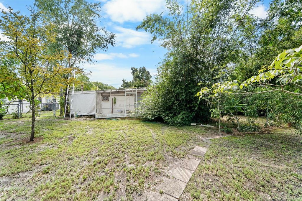 Image 27 of property listing at 12312 N 27TH STREET, Tampa, FL 33612