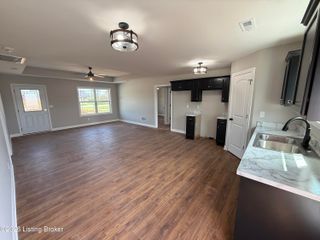 304 Susannah Ave, Bardstown, KY 40004