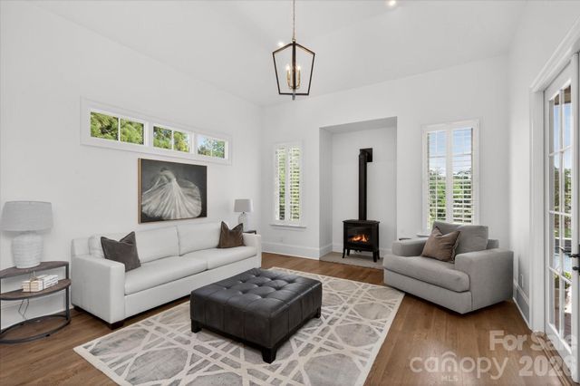 8008 Skye Lochs Drive, Waxhaw, NC 28173