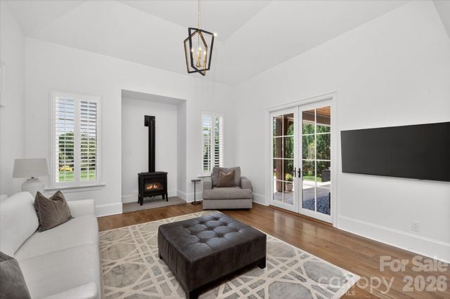 8008 Skye Lochs Drive, Waxhaw, NC 28173