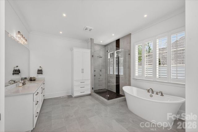 8008 Skye Lochs Drive, Waxhaw, NC 28173