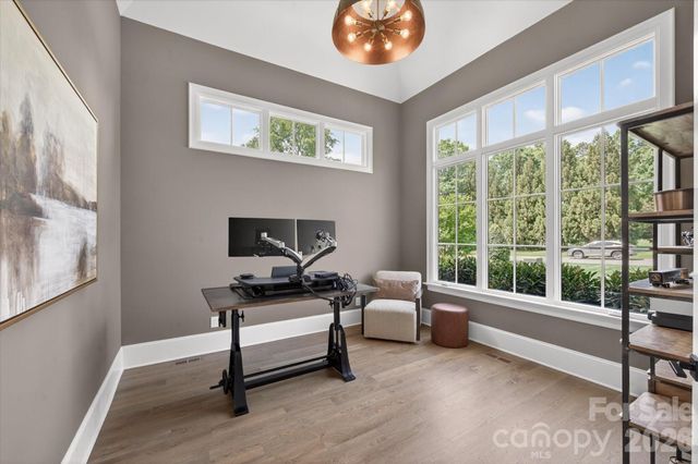 8008 Skye Lochs Drive, Waxhaw, NC 28173