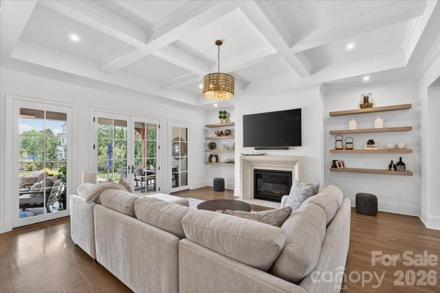 8008 Skye Lochs Drive, Waxhaw, NC 28173