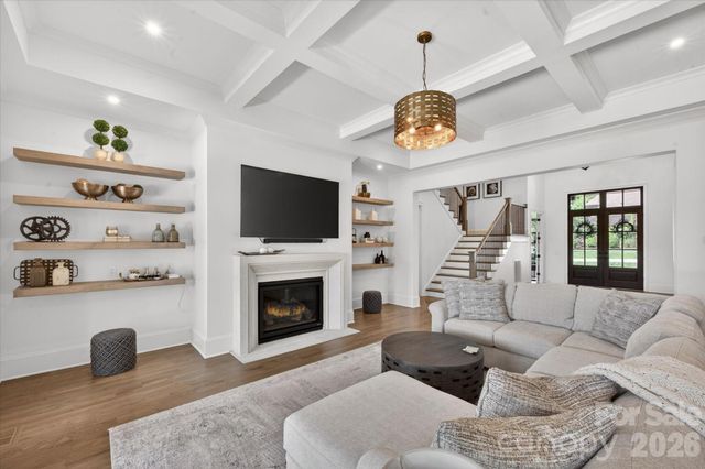 8008 Skye Lochs Drive, Waxhaw, NC 28173