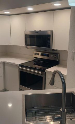 731 Vista Isles Dr 1511, Sunrise, FL 33325