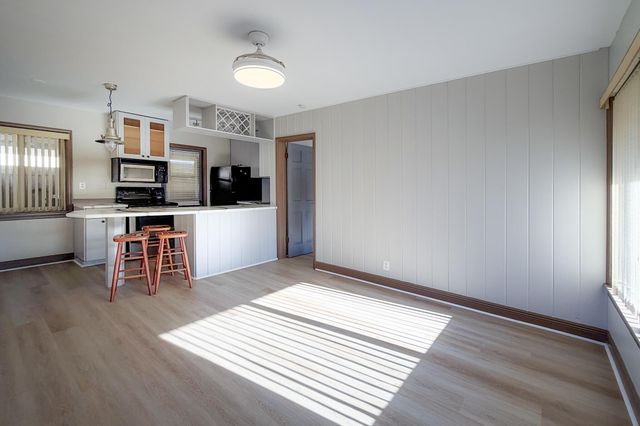 872 NE 40th Street 1, Oakland Park, FL 33334