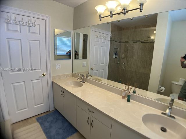 19521 SW 39th Ct, Miramar, FL 33029
