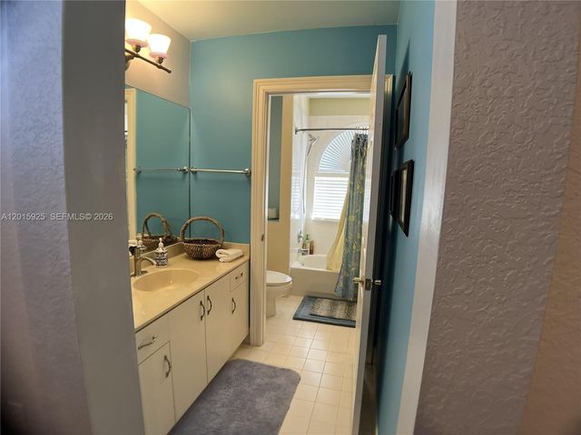 19521 SW 39th Ct, Miramar, FL 33029