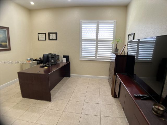 19521 SW 39th Ct, Miramar, FL 33029