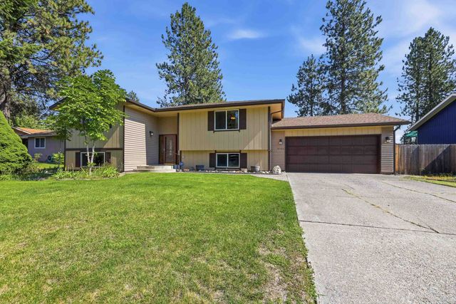 8306 N Standard St, Spokane, WA 99208