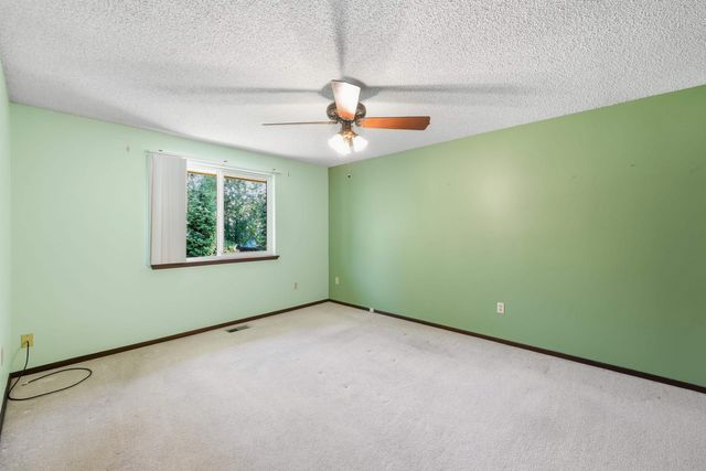 8306 N Standard St, Spokane, WA 99208