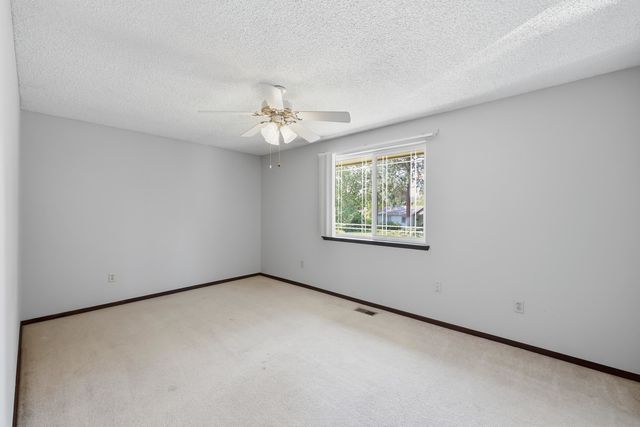 8306 N Standard St, Spokane, WA 99208