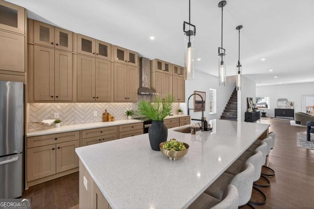 120 N Gwinnett Street, Buford, GA 30518