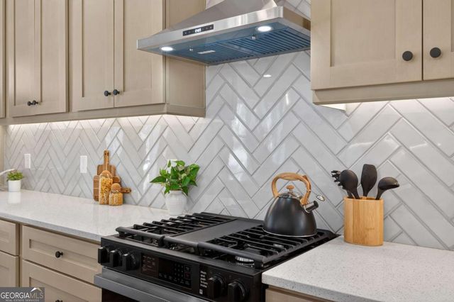 120 N Gwinnett Street, Buford, GA 30518