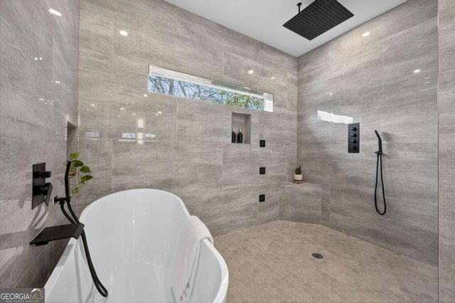 120 N Gwinnett Street, Buford, GA 30518