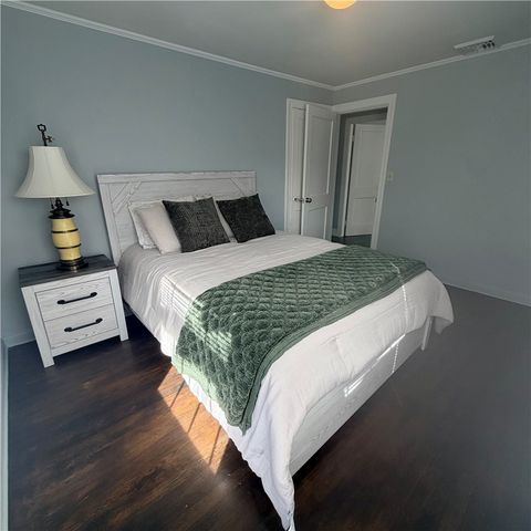 15 Sarah Teft Drive, Warwick, RI 02889