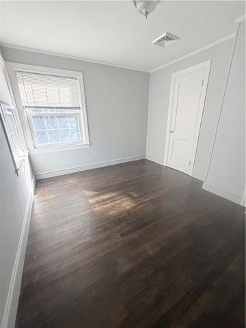15 Sarah Teft Drive, Warwick, RI 02889
