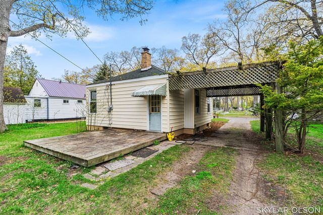 2153 Philo Avenue, Muskegon, MI 49441