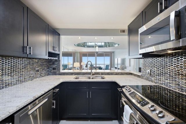 1310 GULF BOULEVARD 18C, Clearwater, FL 33767